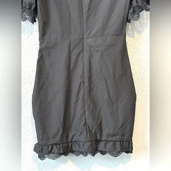 Black Lace Trim Ruffle Mini Dress Size Medium V-Neck Short Sleeve Party Dress - Picture 9 of 13